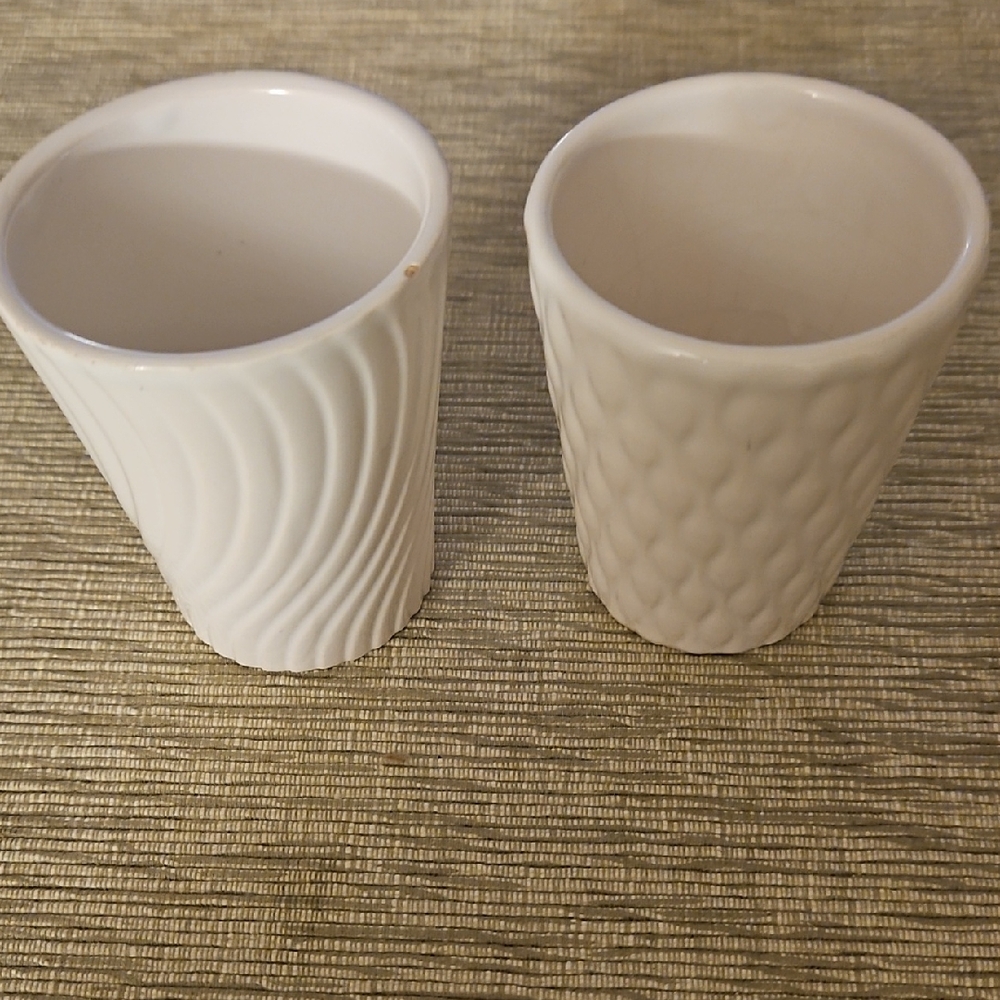 3 For $10 Ceramic Mini Vase Set Of 2.
